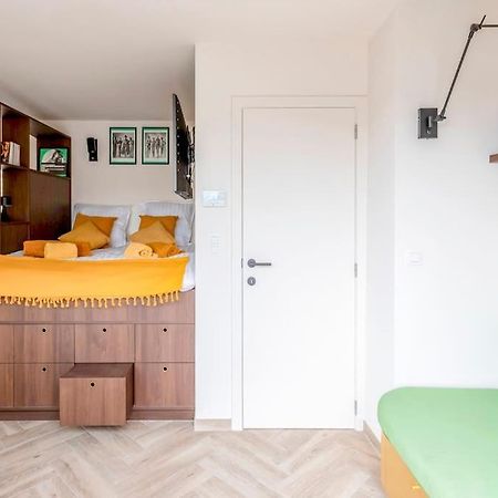 Love Nest - Your Cosy Penthouse Остенде Экстерьер фото