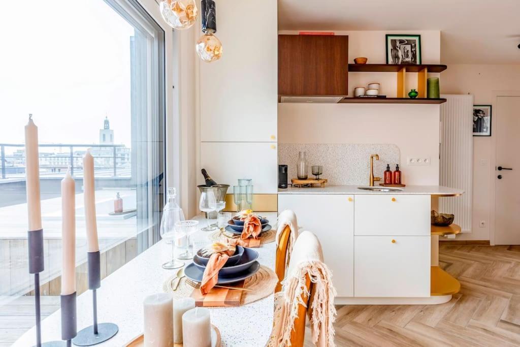 Love Nest - Your Cosy Penthouse Остенде Экстерьер фото