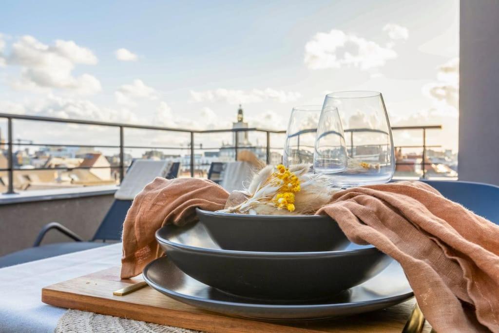 Love Nest - Your Cosy Penthouse Остенде Экстерьер фото