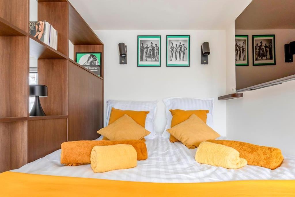 Love Nest - Your Cosy Penthouse Остенде Экстерьер фото